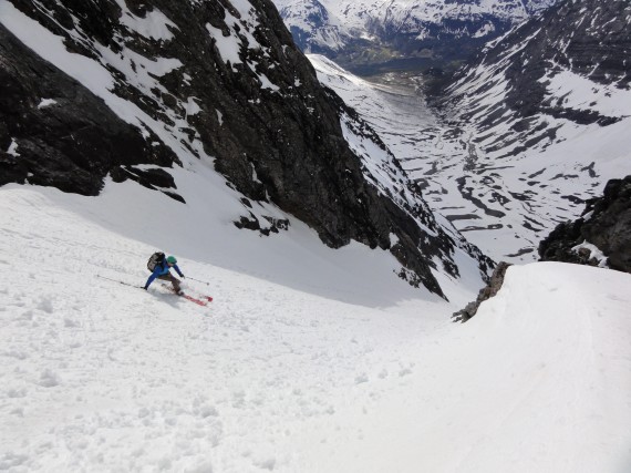 Ski touring in Lyngen Ski touring in Lyngen