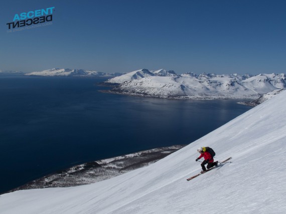 Store Kågtinden is one of the coolest mountains in the area wich we reach with a quick boat transfer from Nord Lenangen. Skiing the west face of this island peak is just unforgettable. Photo: Jimmy Halvardsson