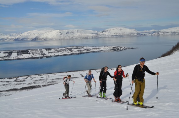 Skitouring in Lyngen
