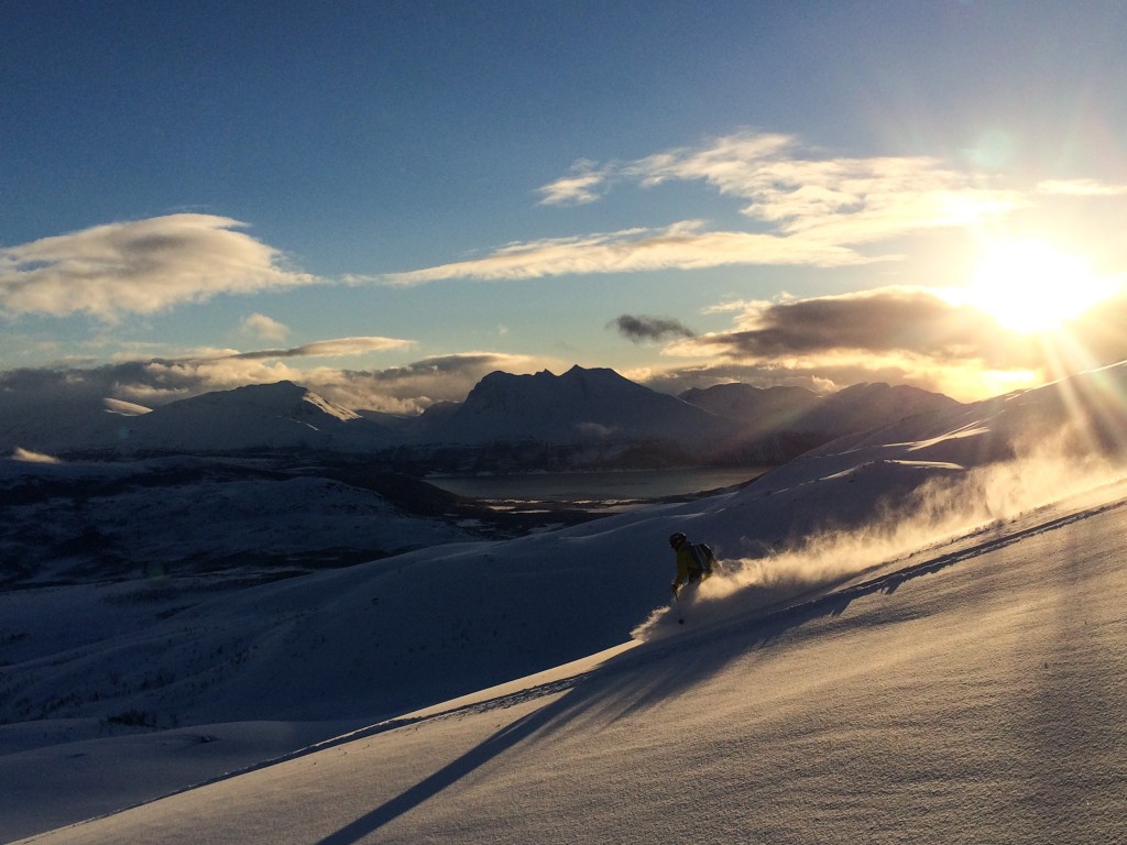 Guiding on the Kvaløya island outside Tromsø for a couple of days. Photo: Jimmy Halvardsson