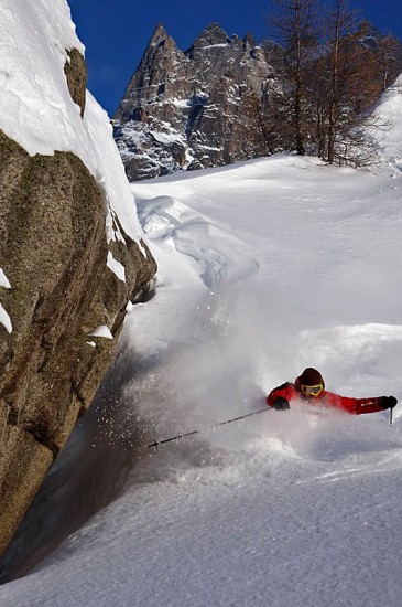 Jimmy Halvardsson skiing in Chamonix Powder on the Aguille du midi, mid station..